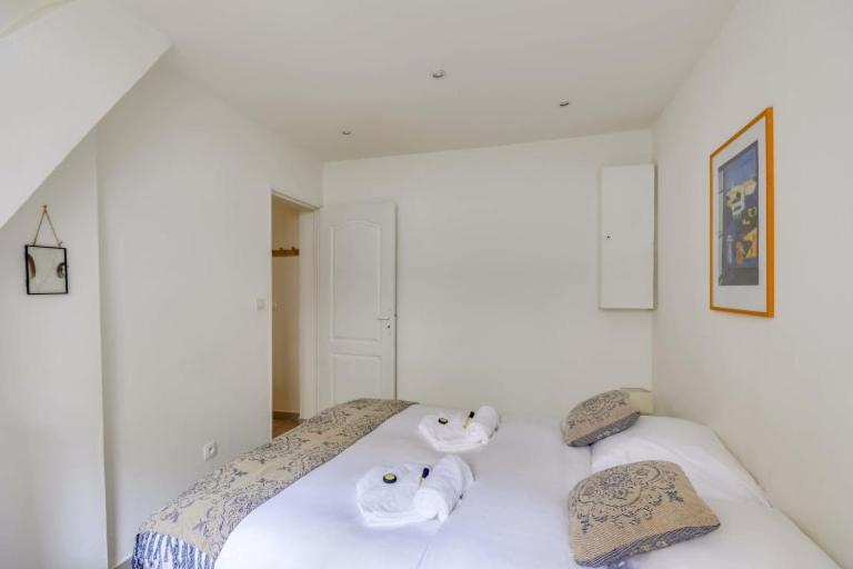 Guestready - Bel Apt A 6 Min Du Metro Gare Du Nord Париж Экстерьер фото